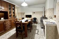 MIGLIANA TERRATETTO 180 MQ 6 VANI 2 BAGNI CON 2 GARAGE