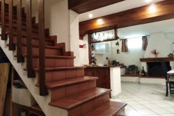 LA BRIGLIA TERRATETTO ANGOLARE DI 110 MQ CON RESEDE